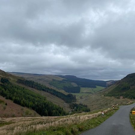 Pen Y Cwm Villa Penmachno Buitenkant foto